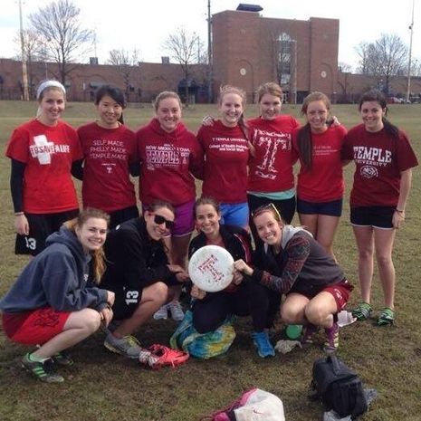 Women's Ultimate Frisbee Club