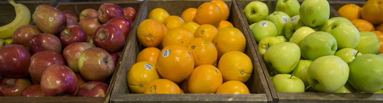 Bushels of fruits and vegetables on display on Temple campus.